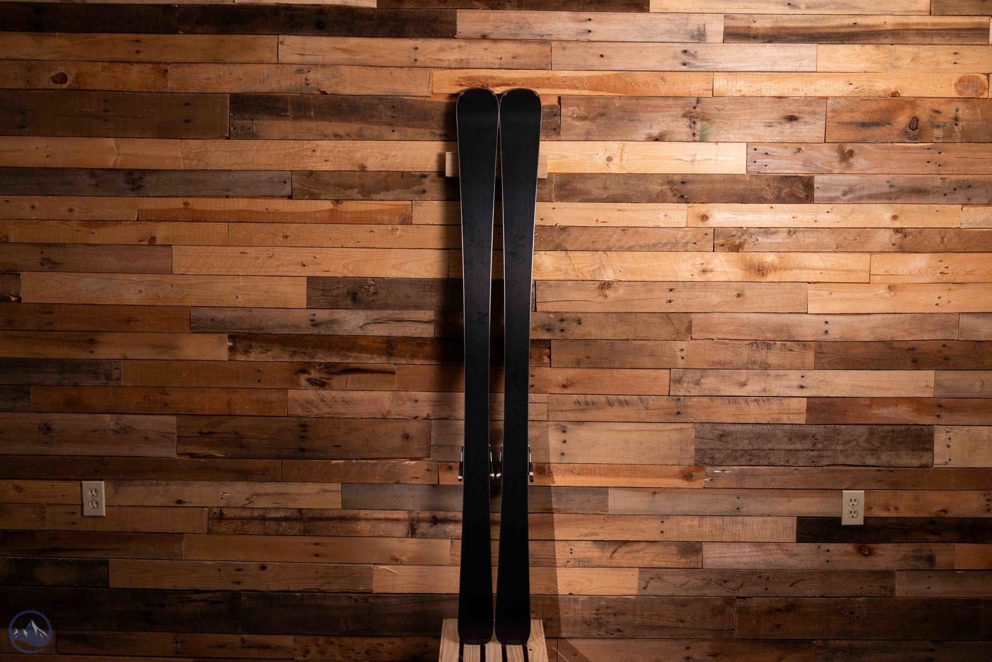 2026 Head Shape e-V8 Skis W/ PR 11 GW Bindings
