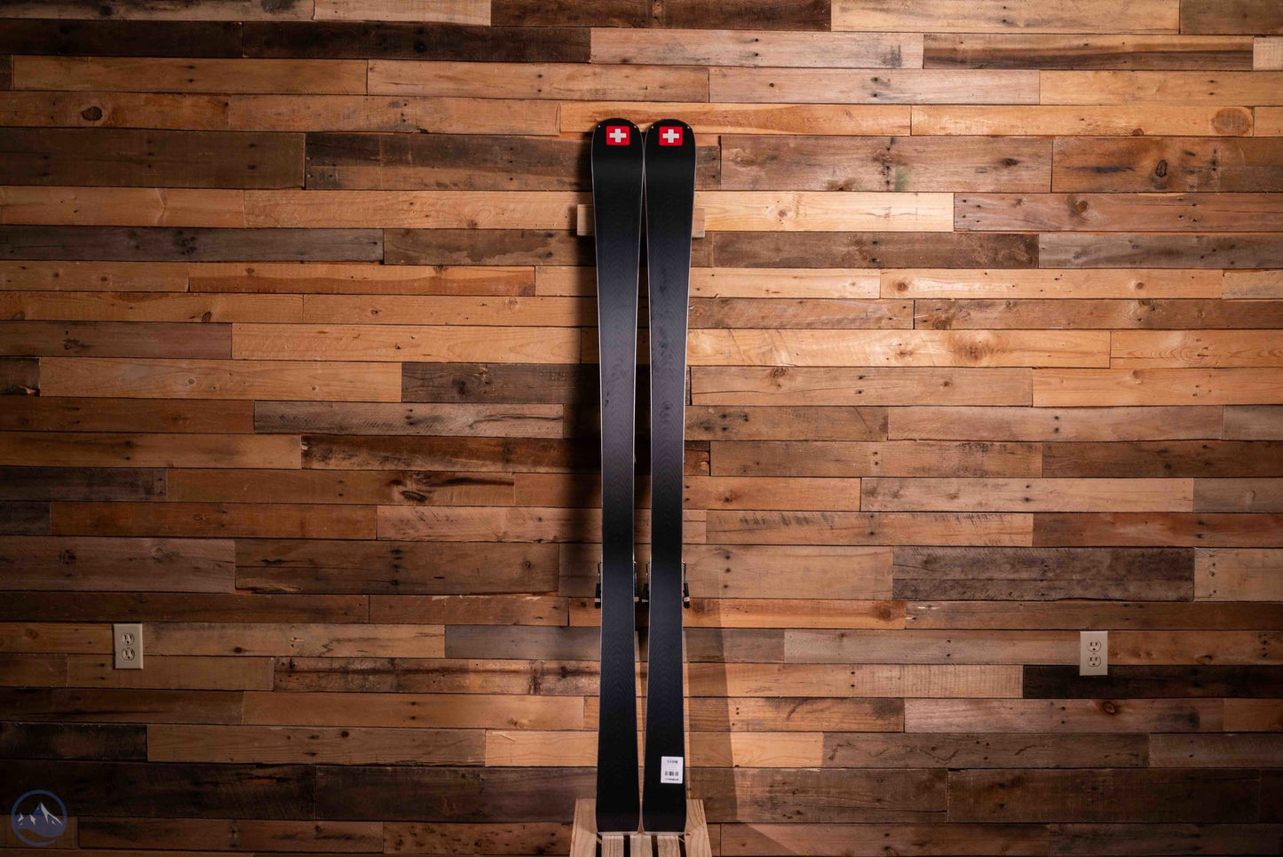 2027 Stockli Montero AS Skis W/ Strive 13D Bindings