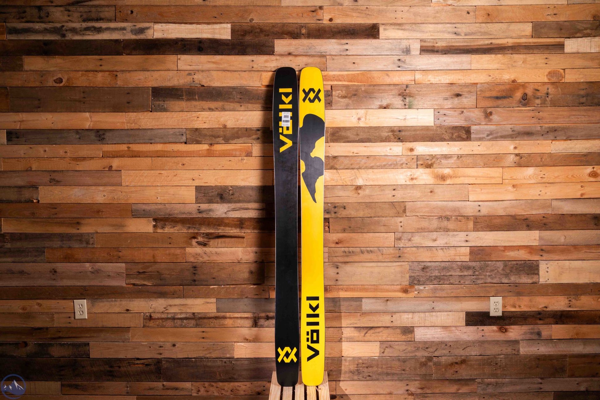 2026 Volkl Revolt 121 Skis