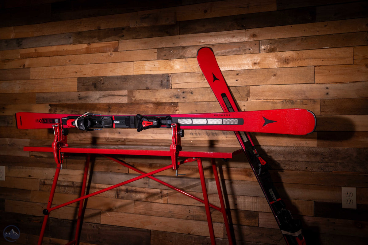 2027 Atomic Redster S9 Revoshock S W/ I12 GW Binding