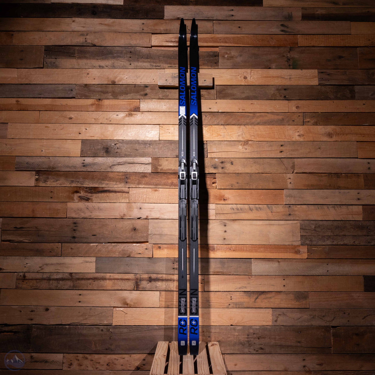 2027 Salomon RC8+ eSkin Skis with Salomon RC7 Prolink Boots and Poles