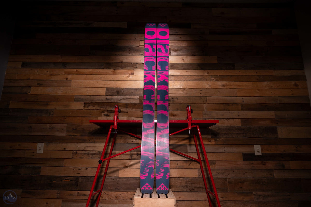 2027 Black Crows Corvus Skis