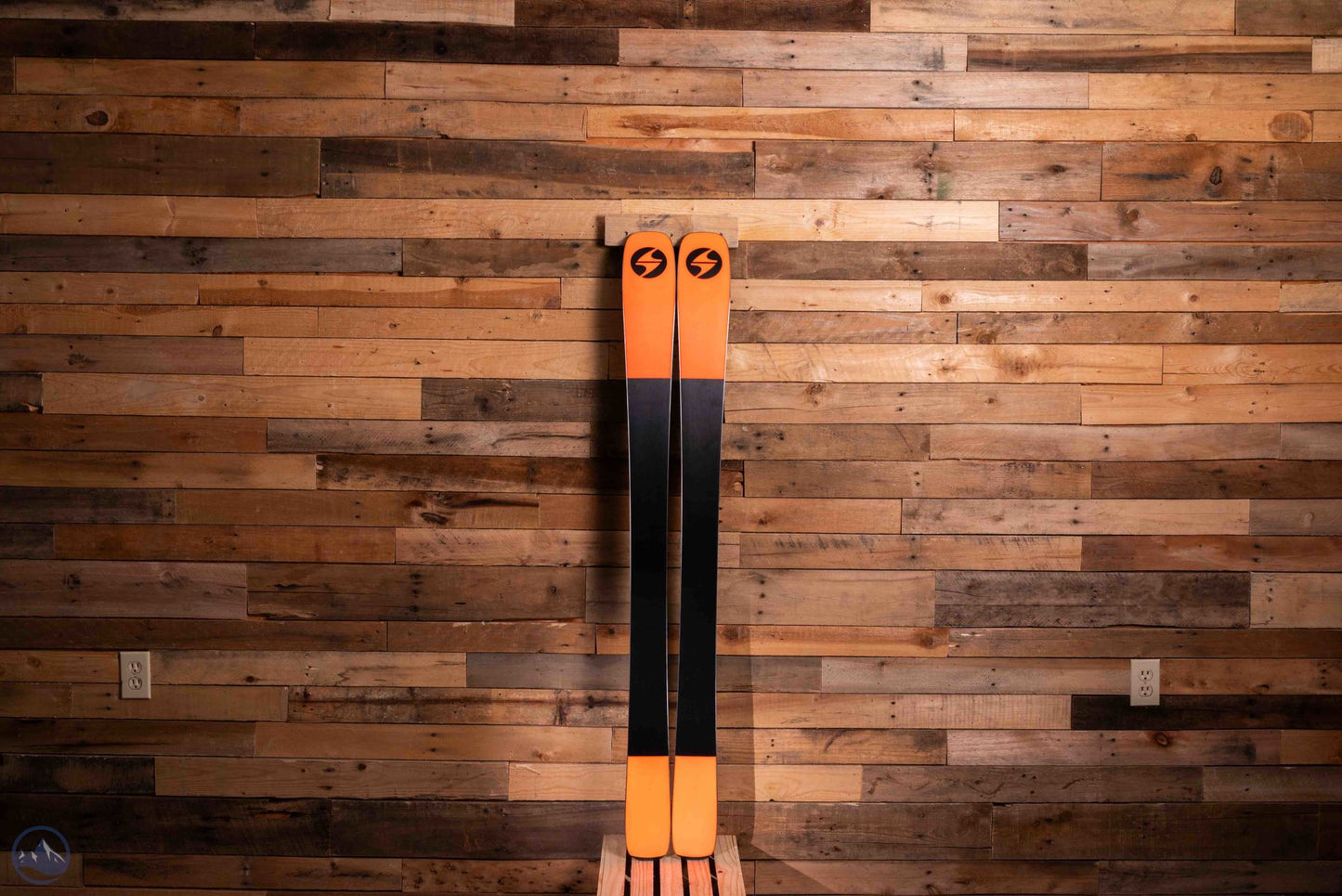 2026 Blizzard Black Pearl 84 Women's Skis