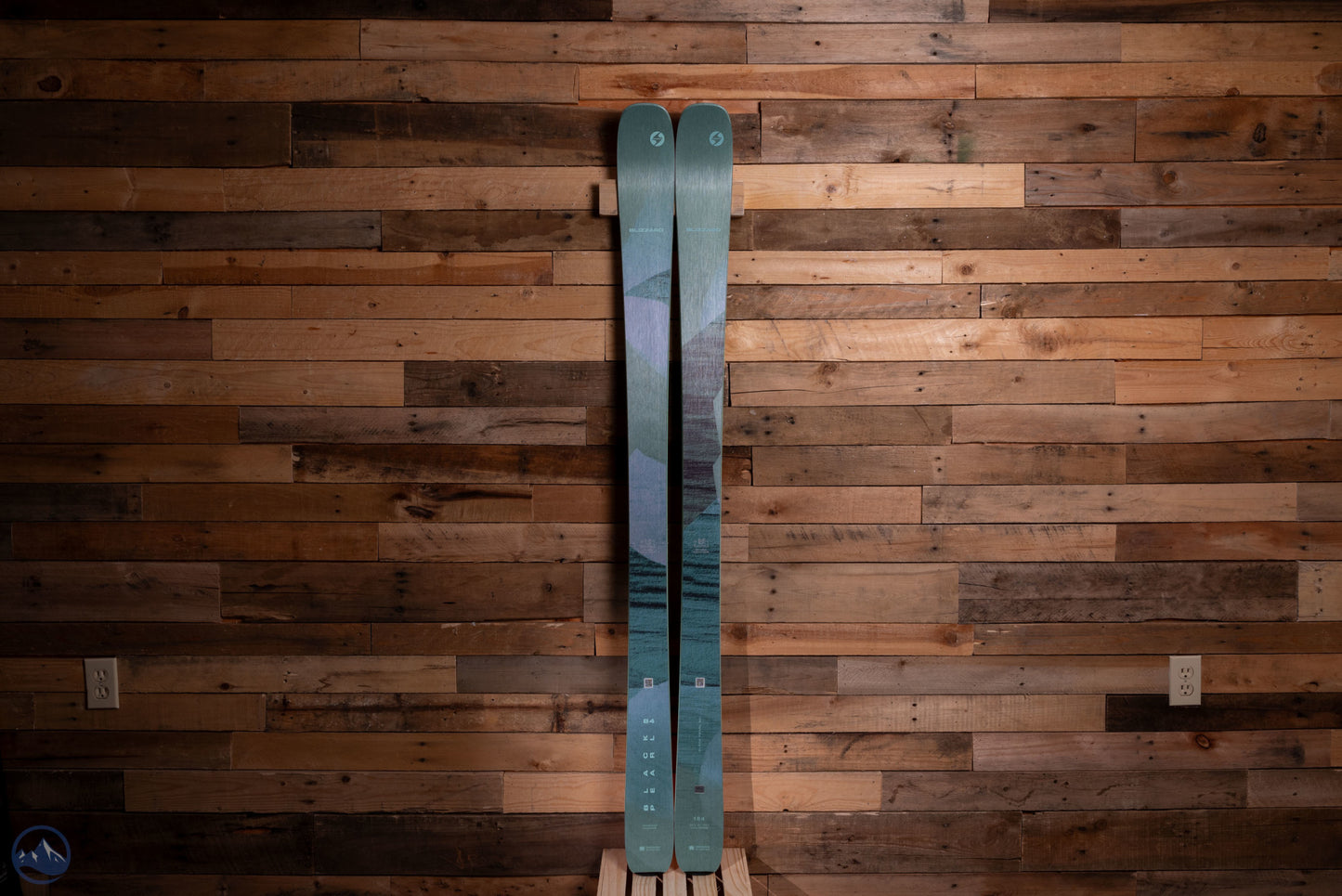 2026 Blizzard Black Pearl 84 Women's Skis