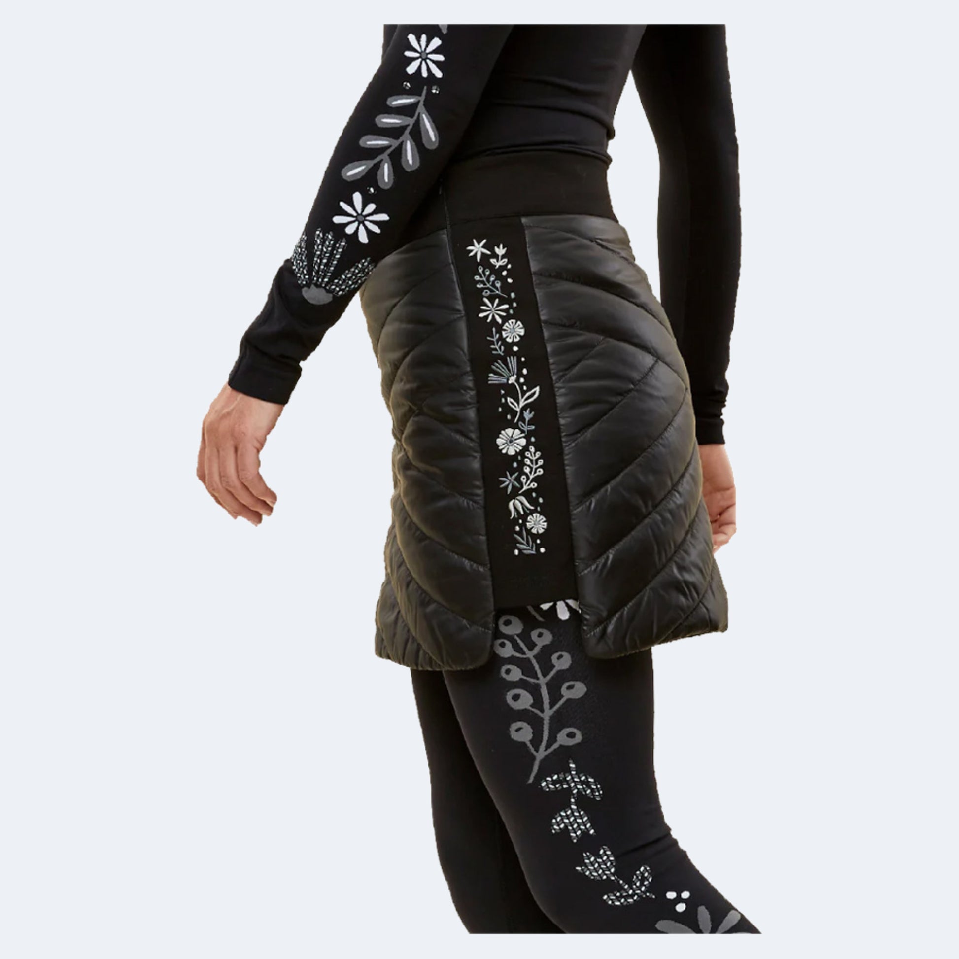 Krimson Klover Carving Insulated Skirt