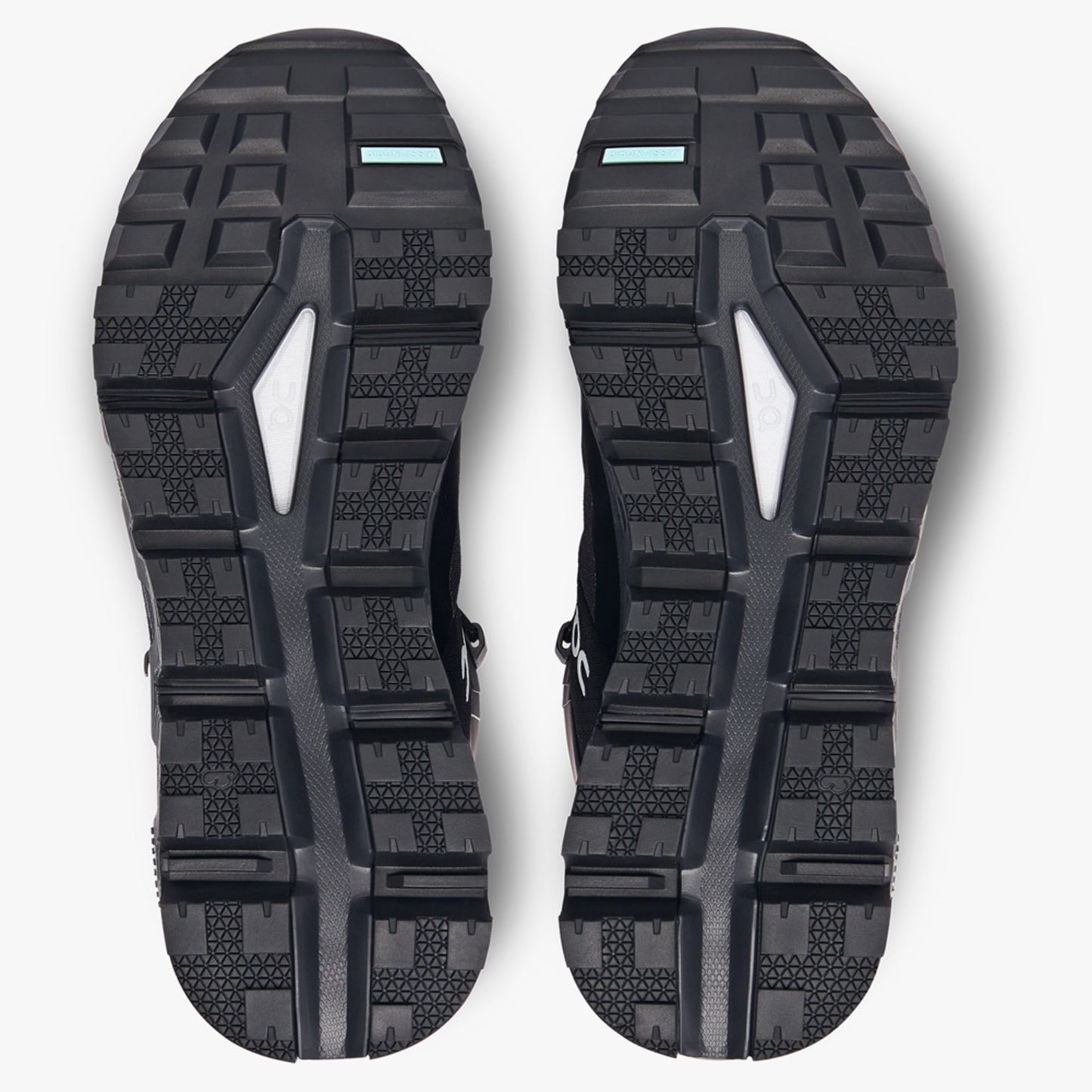 On Running Cloudtrax Waterproof Women's Shoes - Black - 10