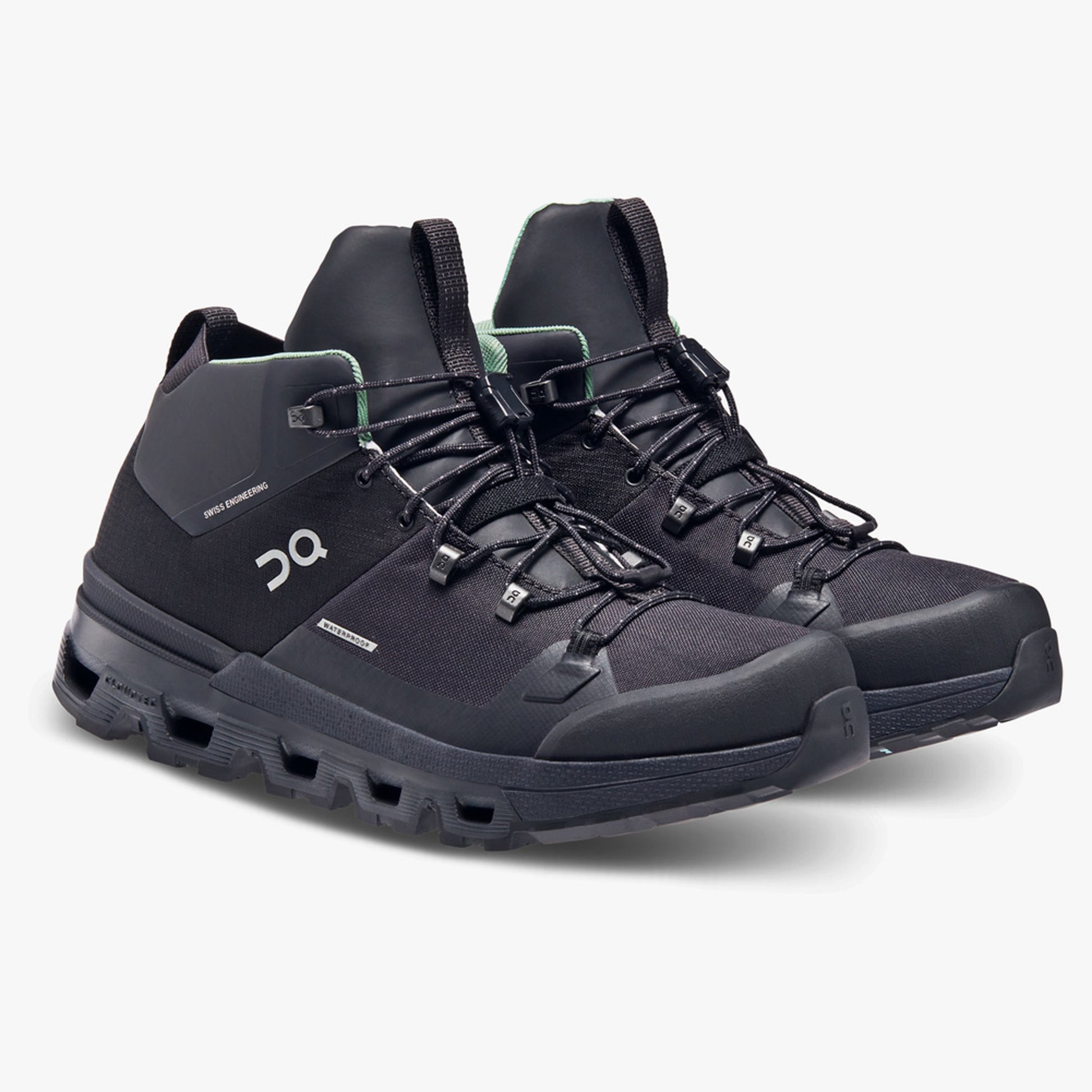 On Running Cloudtrax Waterproof Women's Shoes - Black - 10