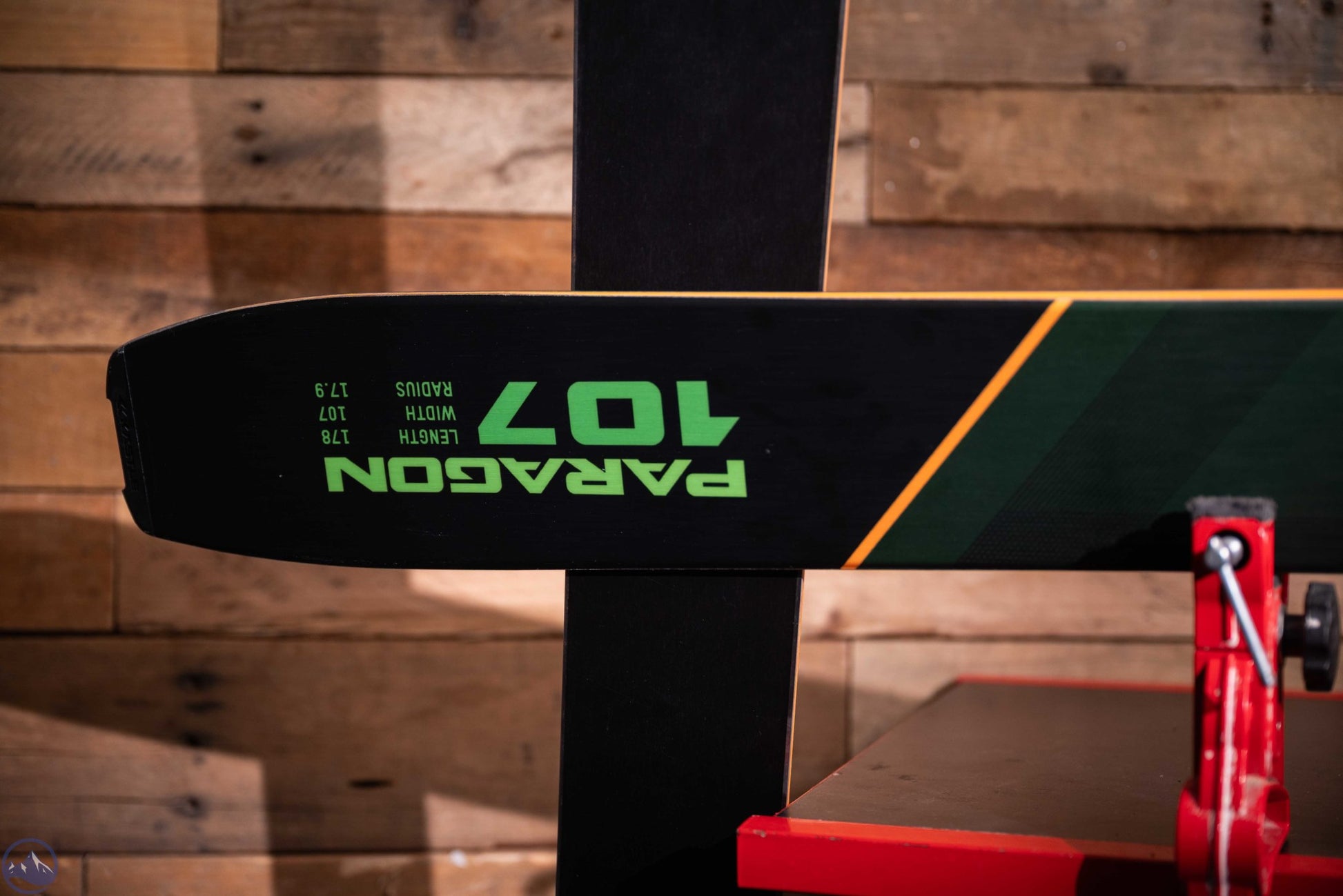 2027 Kastle Paragon 107 Skis