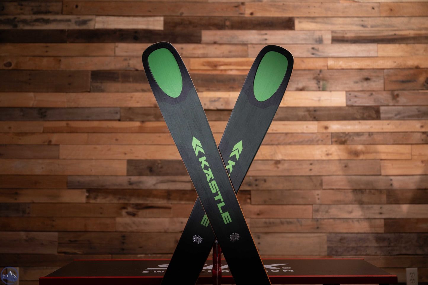 2027 Kastle Paragon 107 Skis