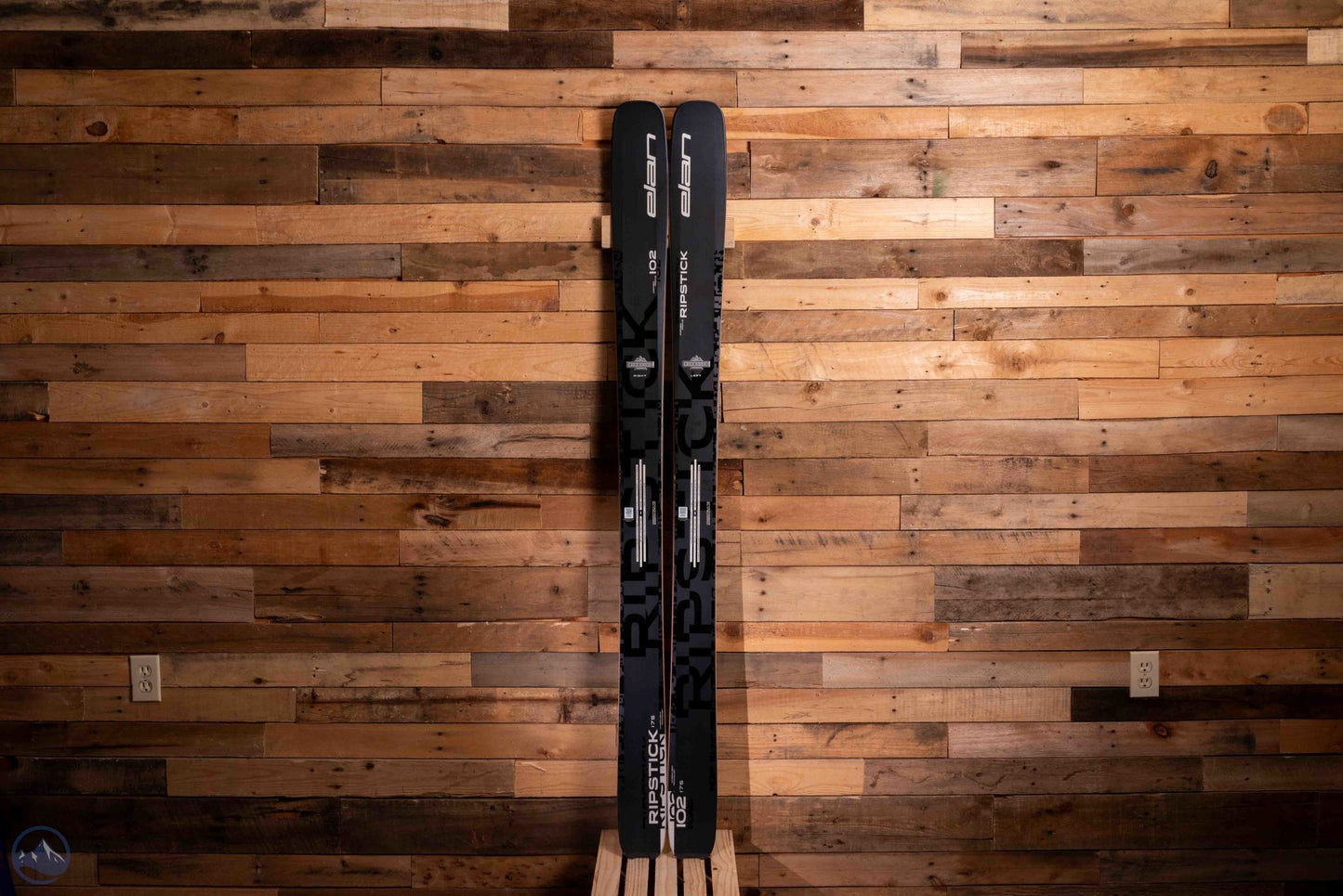 2026 Elan Ripstick 102 Black Edition Skis